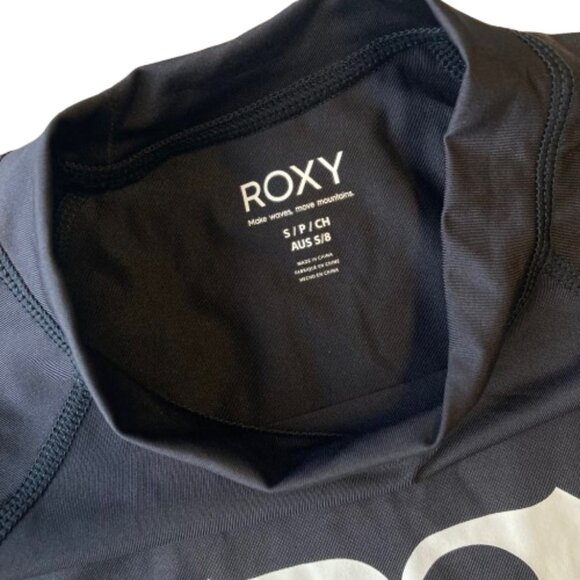 ROXY Whole Hearted Short Sleeve Rash Guard Swim Shirt Women’s Small S Black NWT - Picture 3 of 7